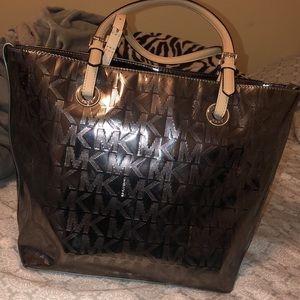 Michael Kors Bags - Michael kors purse Michael Kors Bags - Michael kors purse